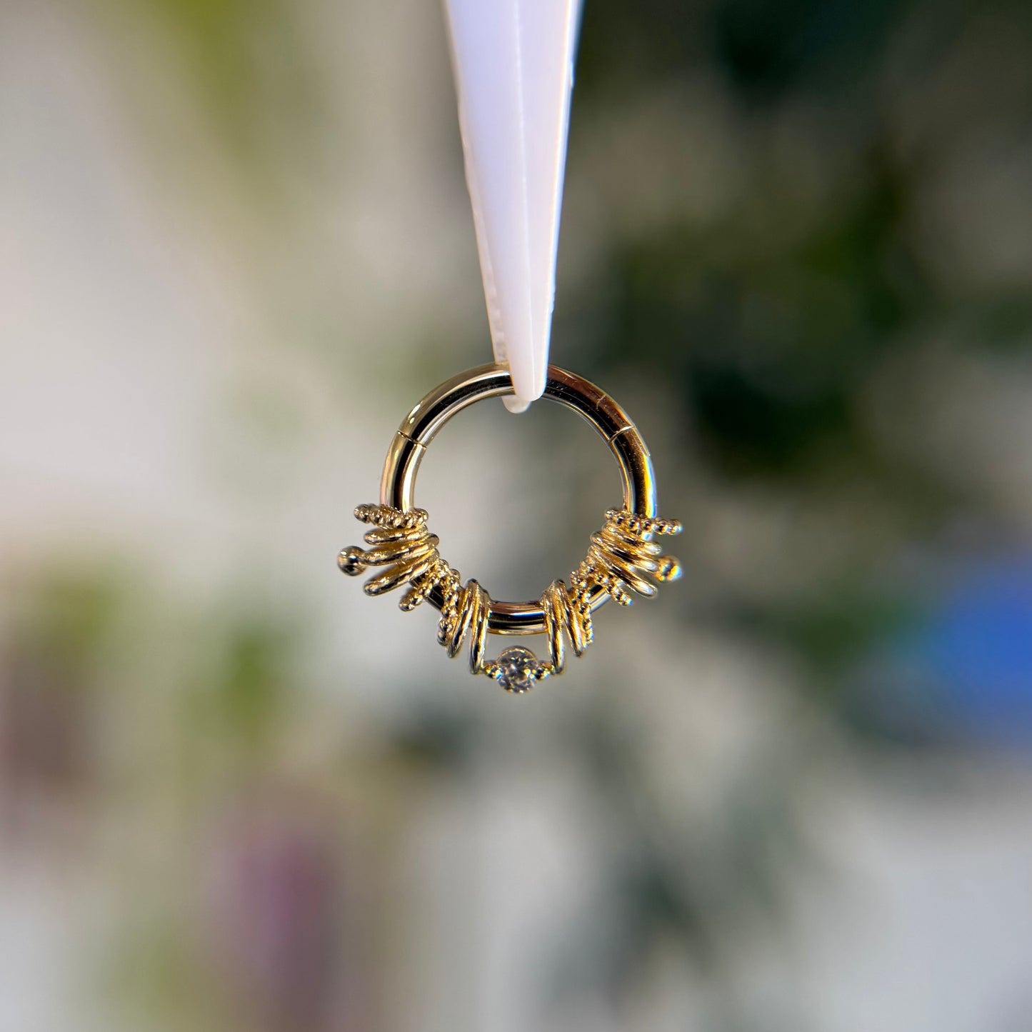 Curiouser & Curiouser - White Sapphire - Easy Ring