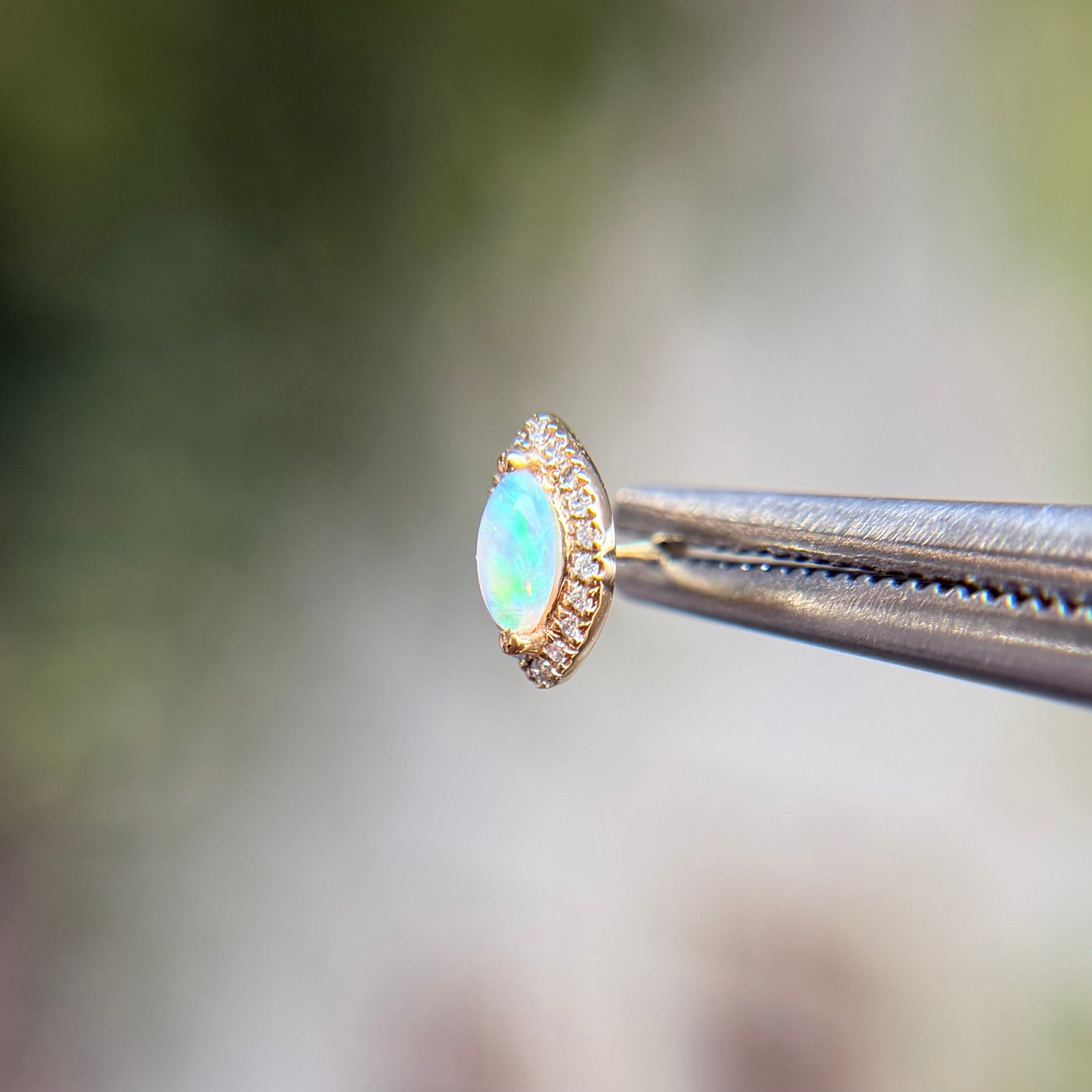 Emma - Opal -Threadless End