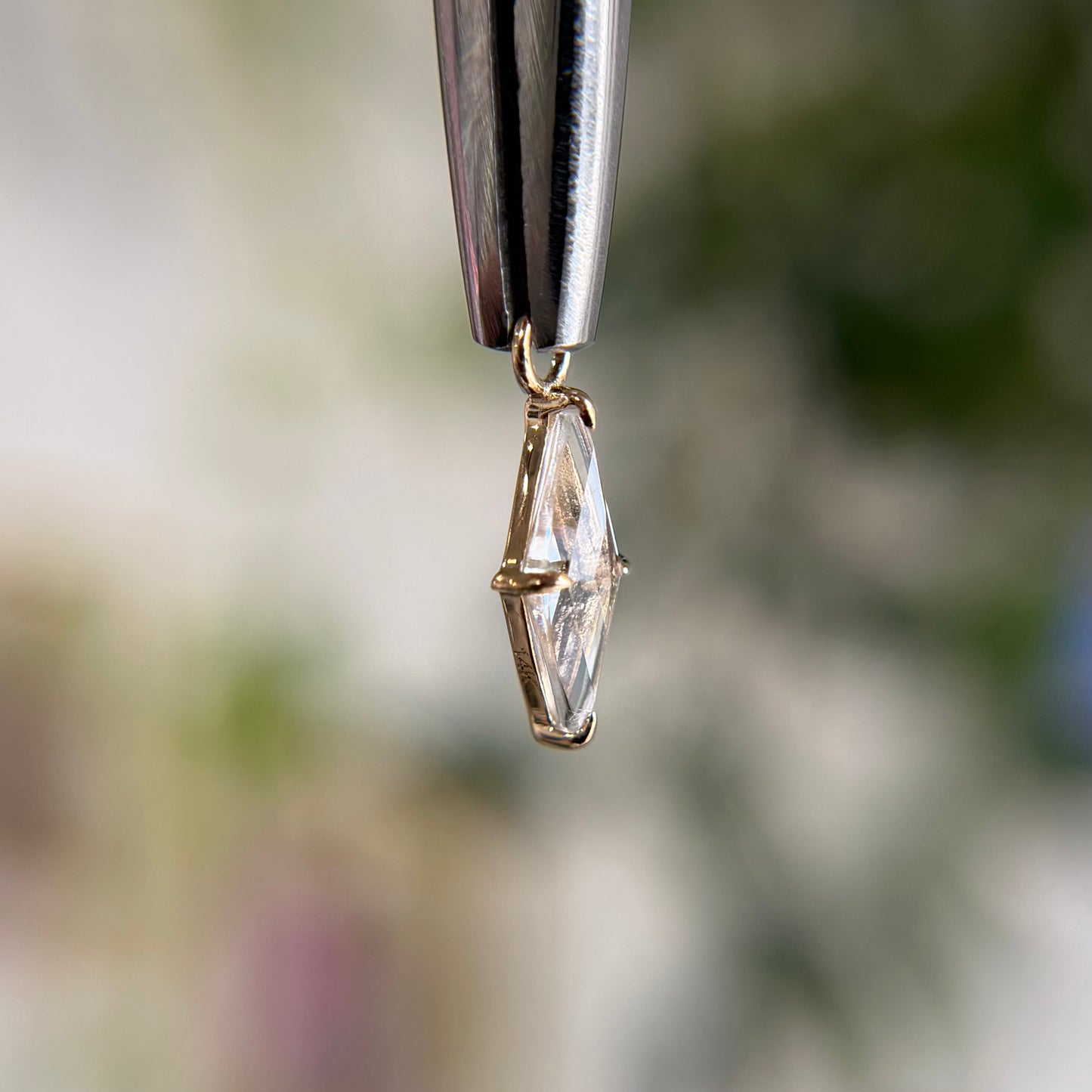 Prisma - Quartz - Charm