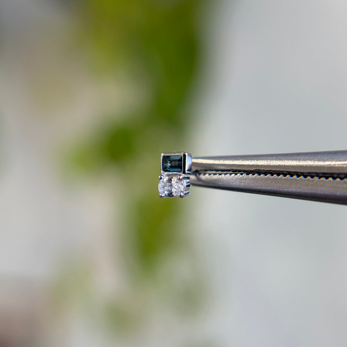Wit - London Blue Topaz - Threadless End