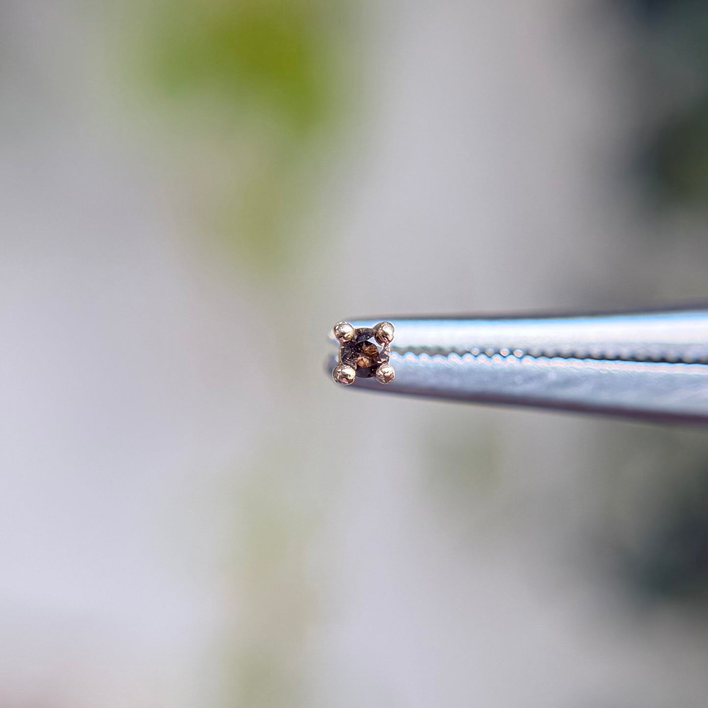 Smoky Quartz Prong - Threadless End