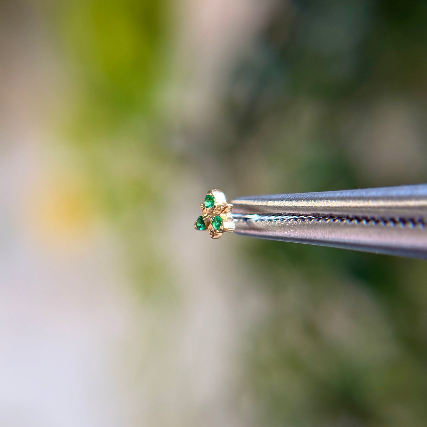 Neo - Emerald - Threadless End