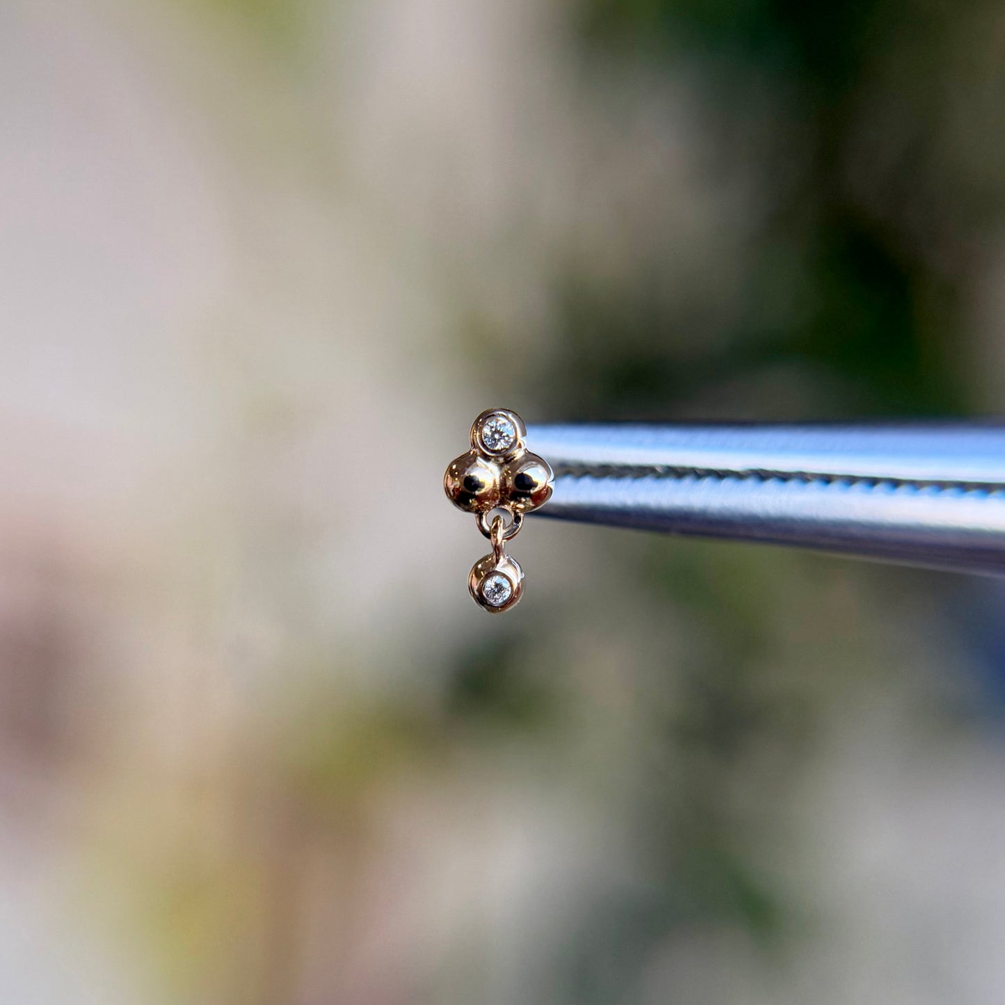 Ezra 3 Diamond Drop - Threadless End