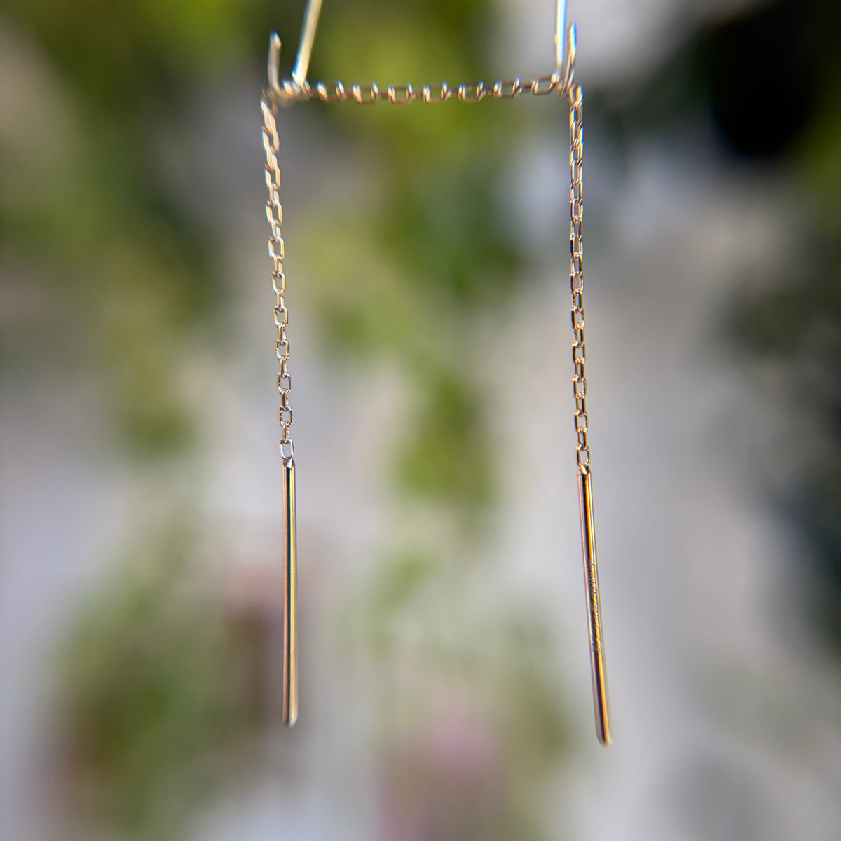 Sparkly Chain Threader