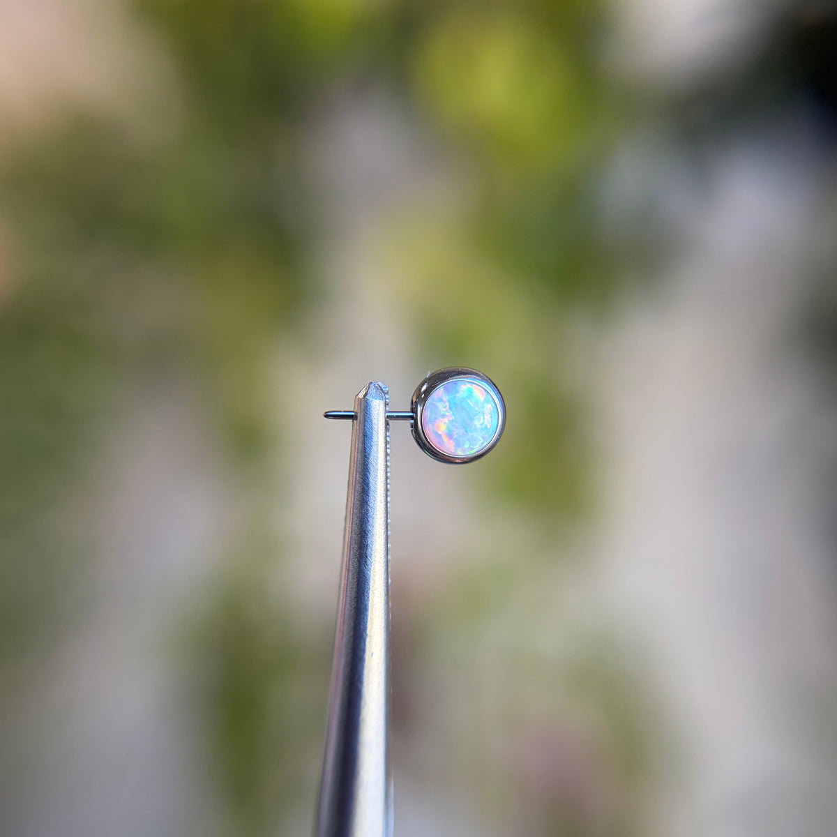 Titanium Cabochon Side Gem