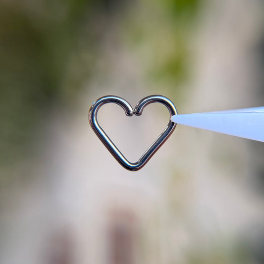 Heart - Titanium - Seam Ring