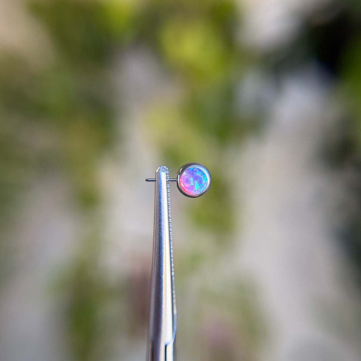 Titanium Cabochon Side Gem