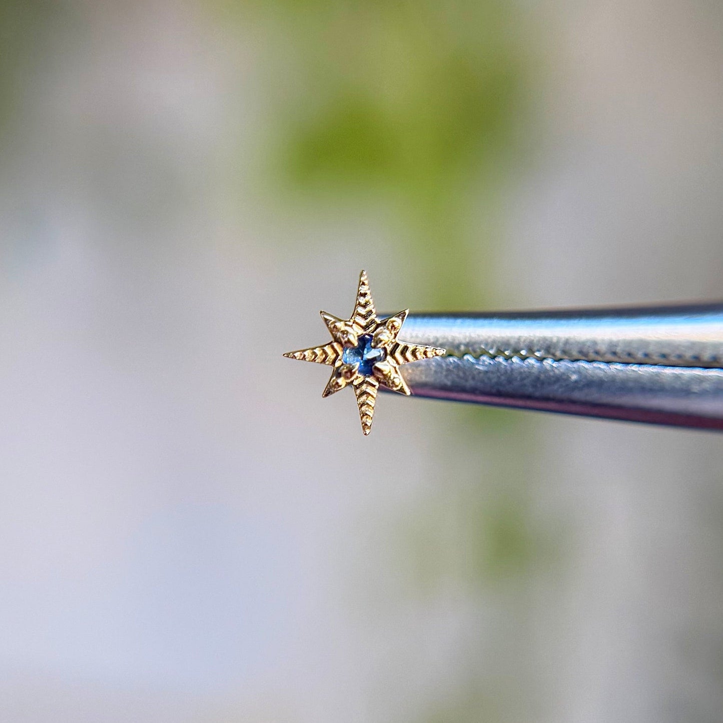 Elendres - Blue Sapphire - Threadless End
