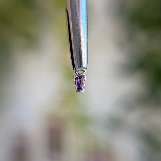 Linda - Amethyst - Charm