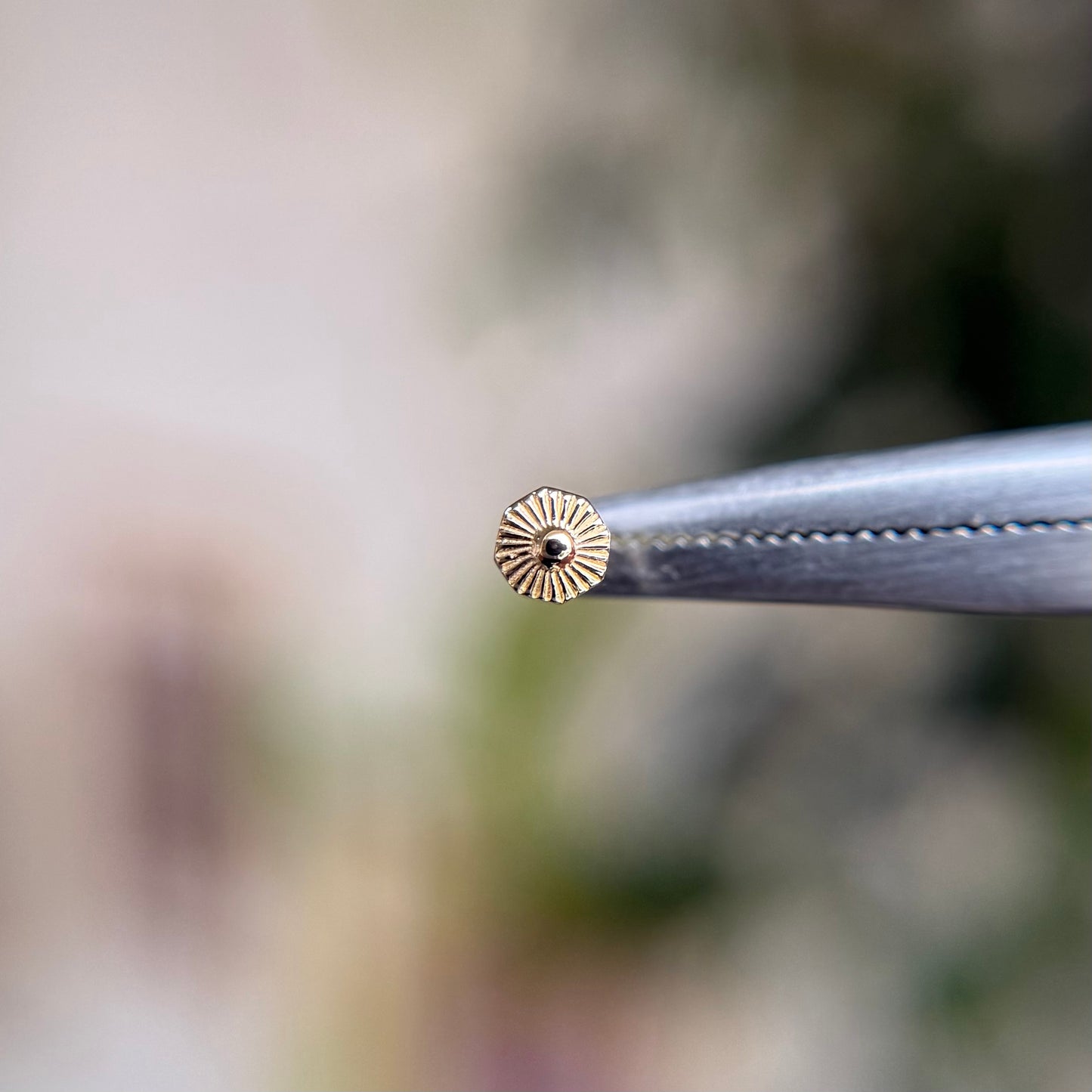 Alpha 08 - Threadless End