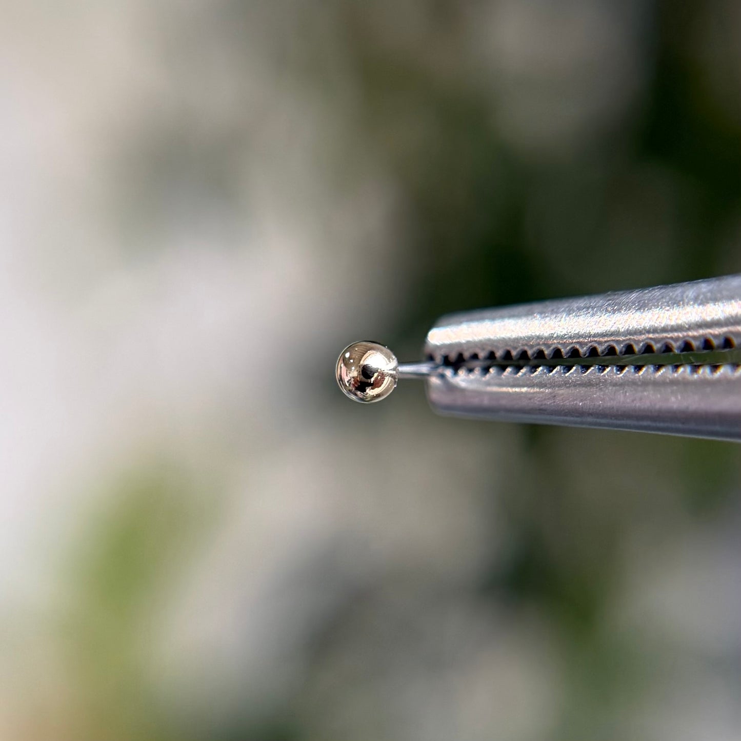 Gold Ball - Threadless End