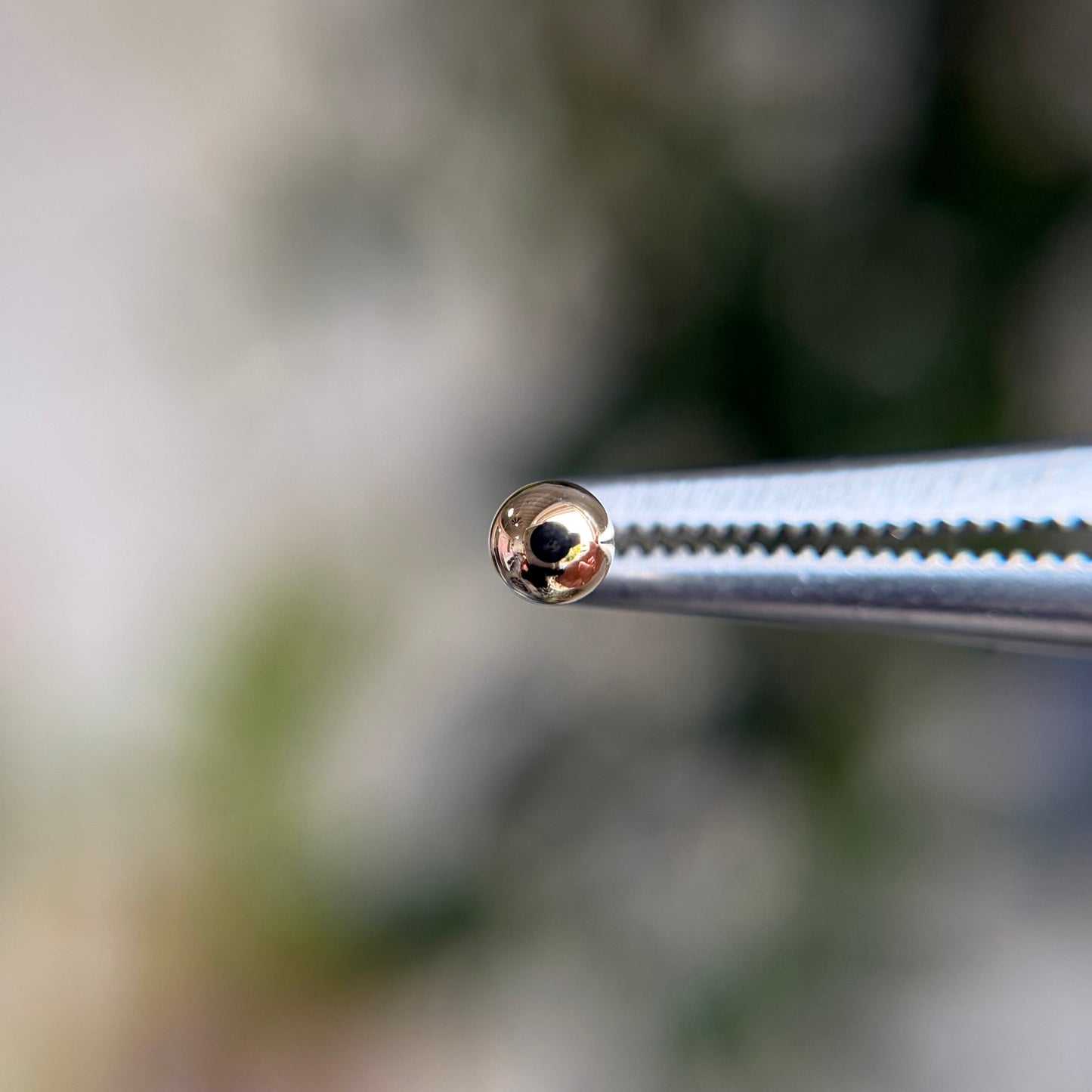 Gold Ball - Threadless End