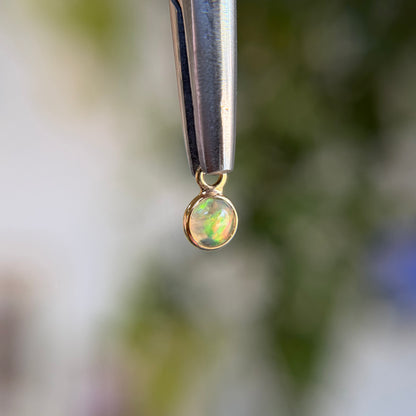 Round Bezel - Opal - Charm