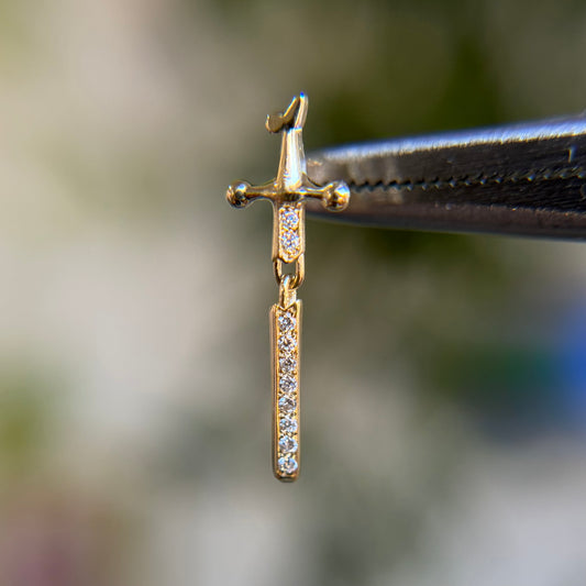 Needle Stoned - Diamond - Threadless End