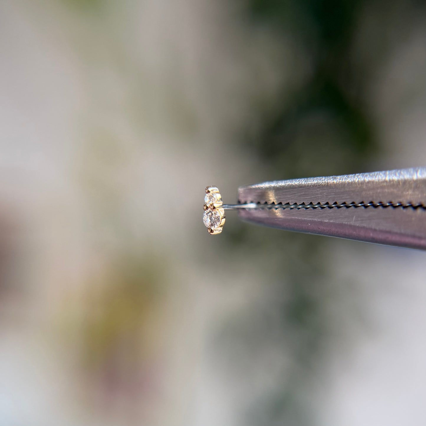 Prim - Genuine Diamond - Threadless End