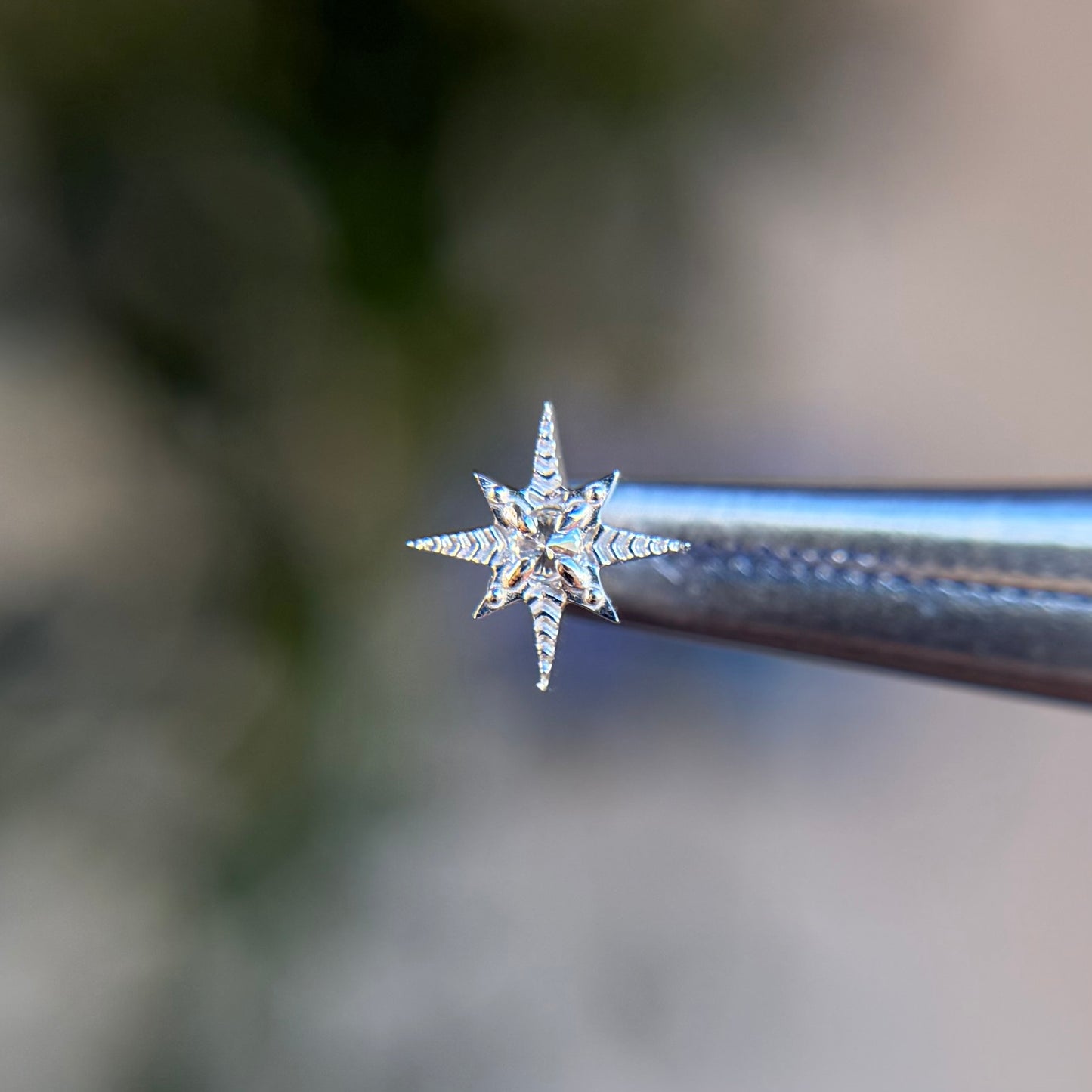 Elendres - White Diamond - Threadless End