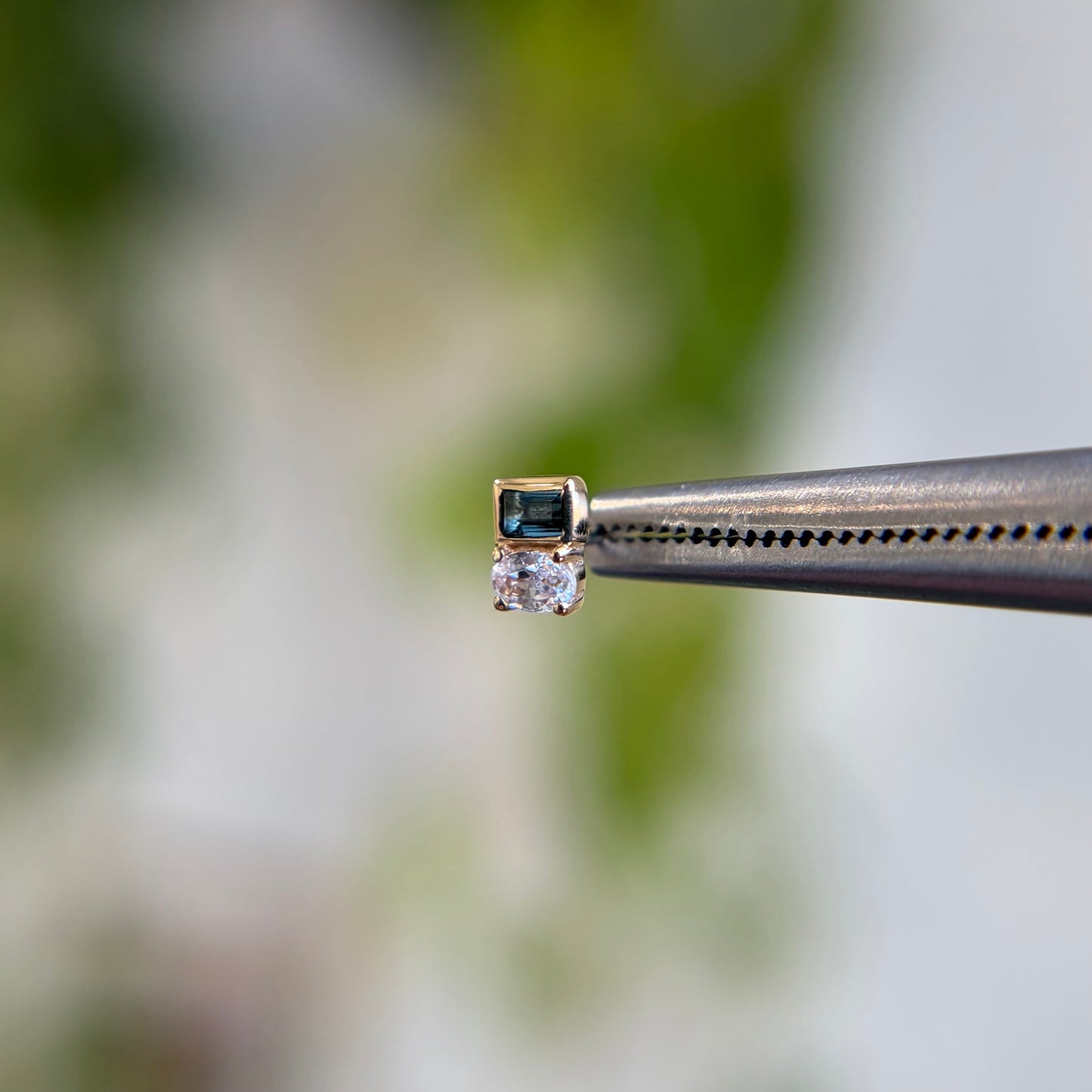 Wit - London Blue Topaz - Threadless End