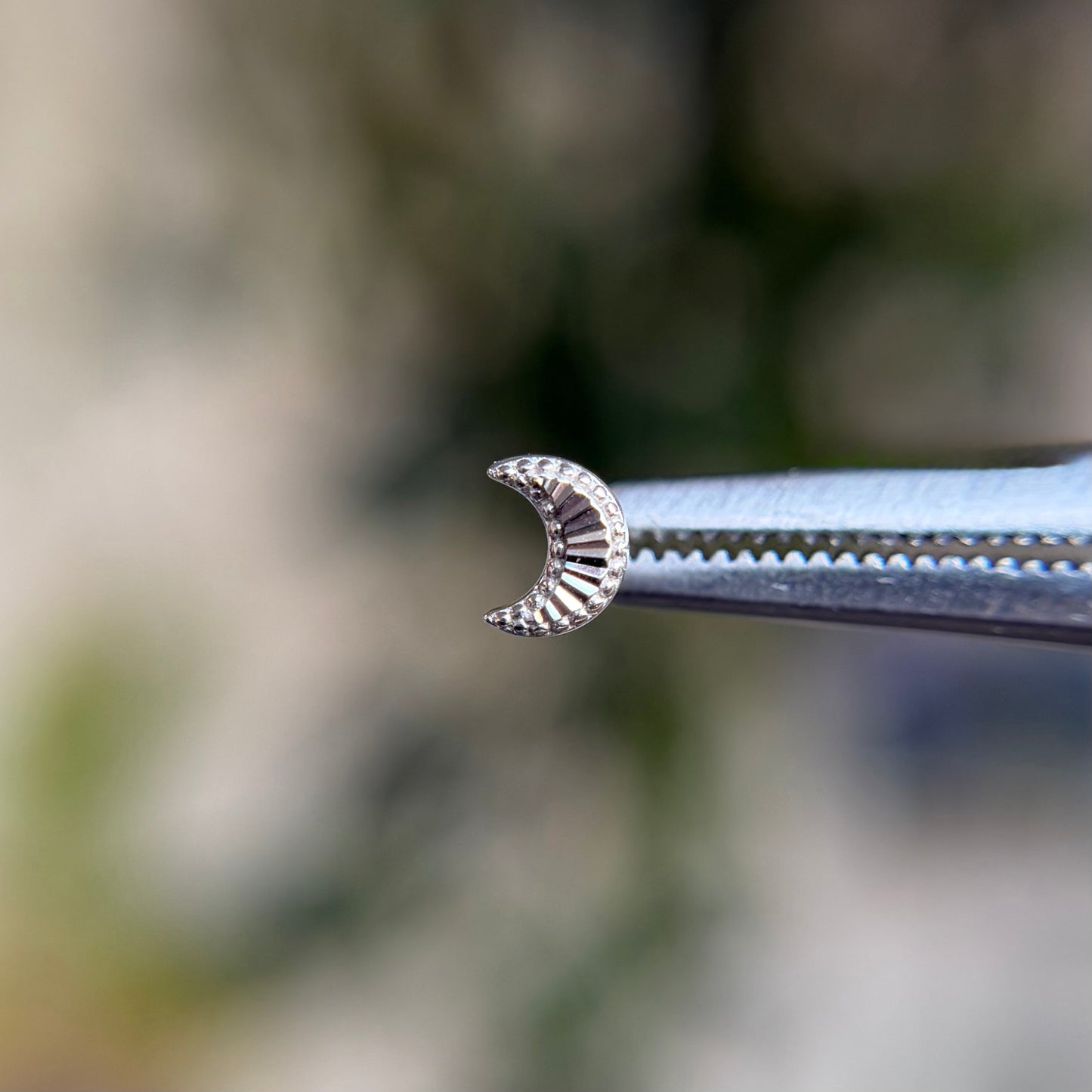 After Hours - Threadless End