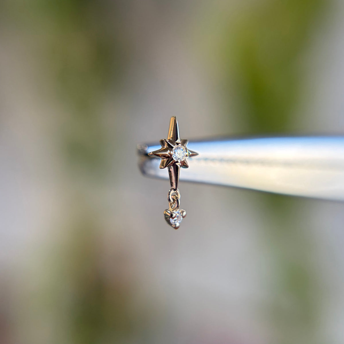 Nova with Diamond Dangle - Threadless End