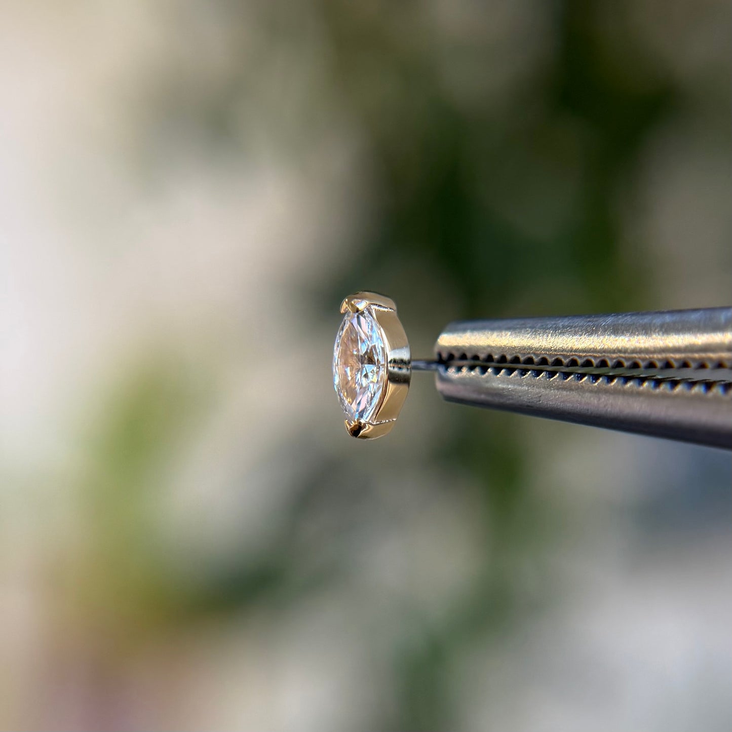 Zuri - Swarovski CZ - Threadless End