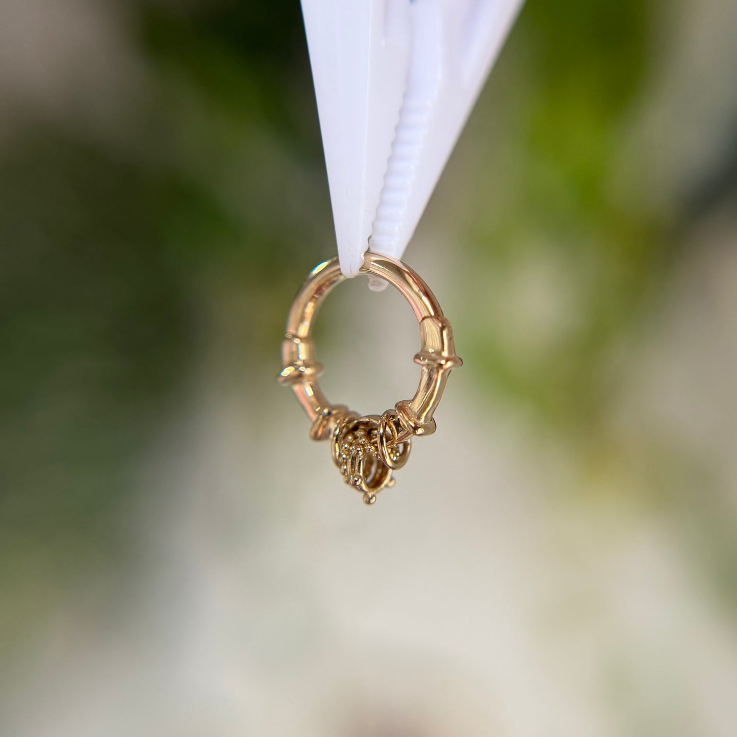 A Few Things - Easy Ring