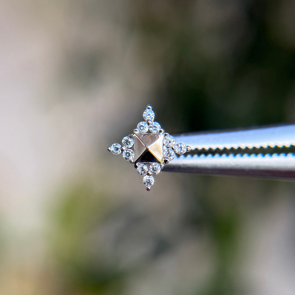 Threadless End Omega On Point - Threadless End | Ember Jewelry – Bpyesworld