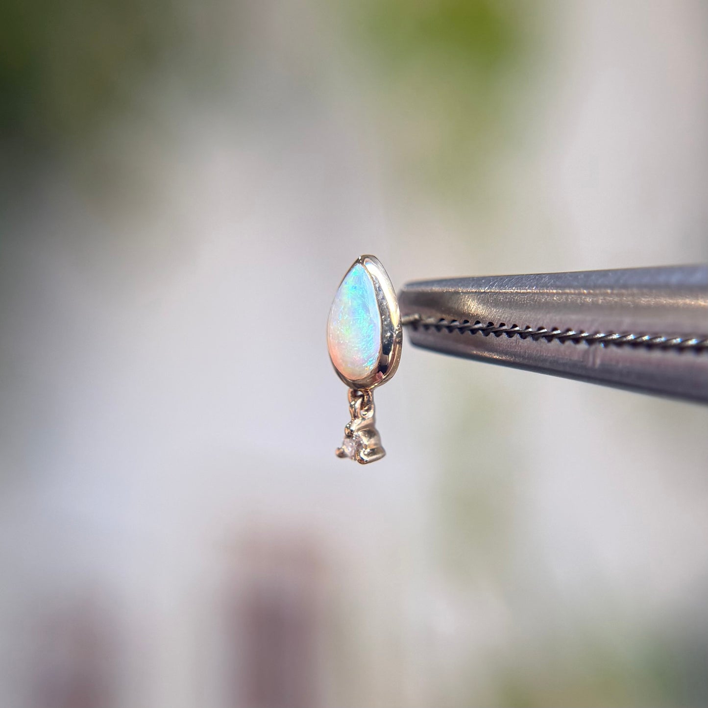 Poppy - Opal & Diamond - Threadless End