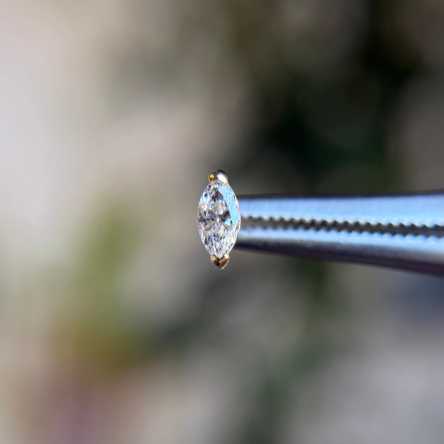 Zuri - Swarovski CZ - Threadless End