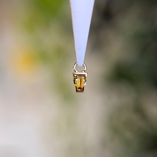 Linda - Citrine - Charm