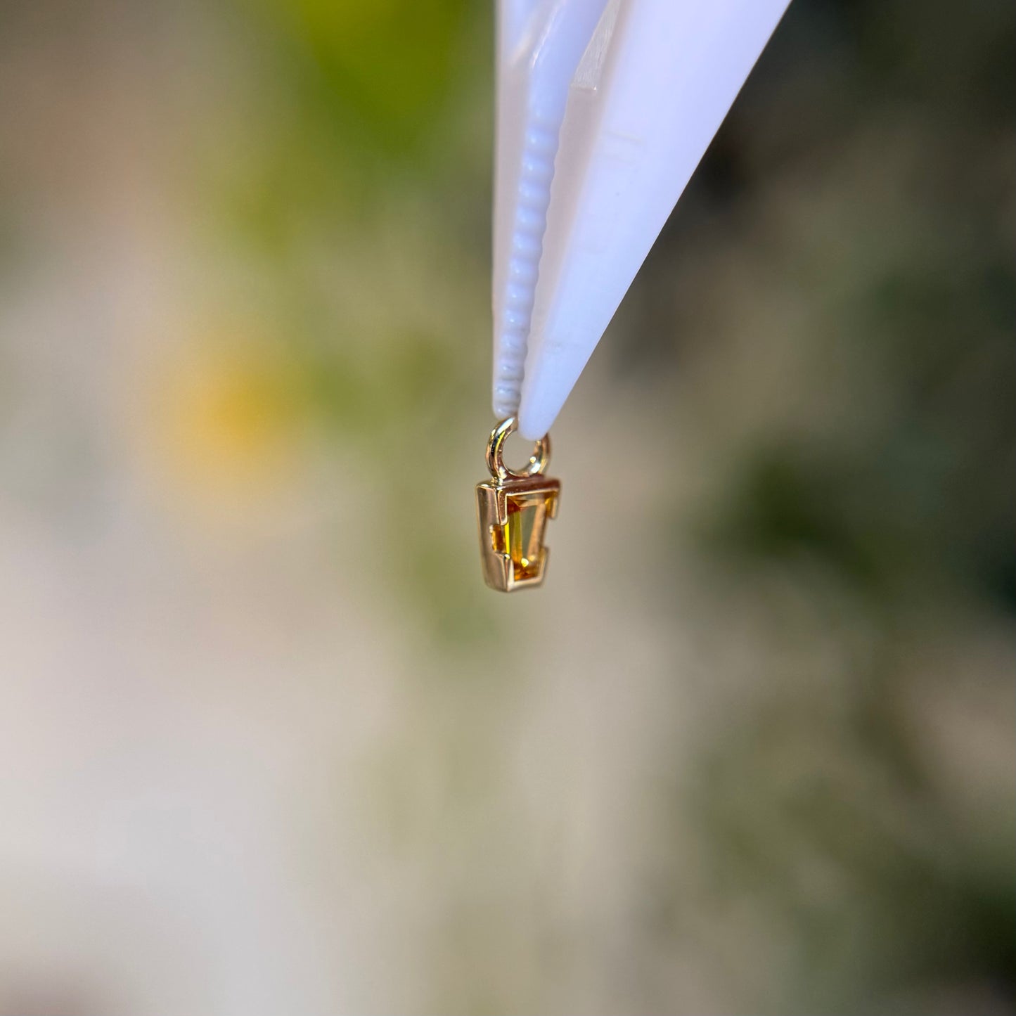 Linda - Citrine - Charm