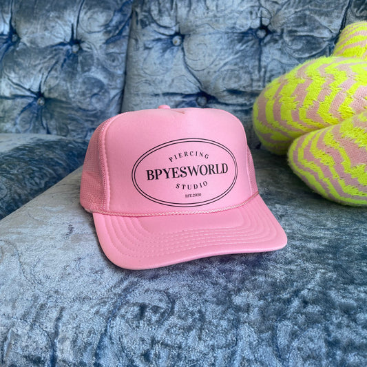 Bpyesworld Trucker Hat - Pink